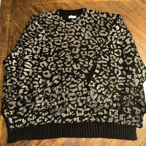 And The Way Black Gold Leopard Print Oversized Sweater Women's XXL Pre-owned
